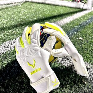 Ultra - White/Neon Yellow